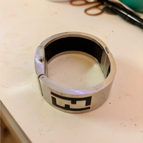 Authentic Fendi Watch - Picture 2 of 4